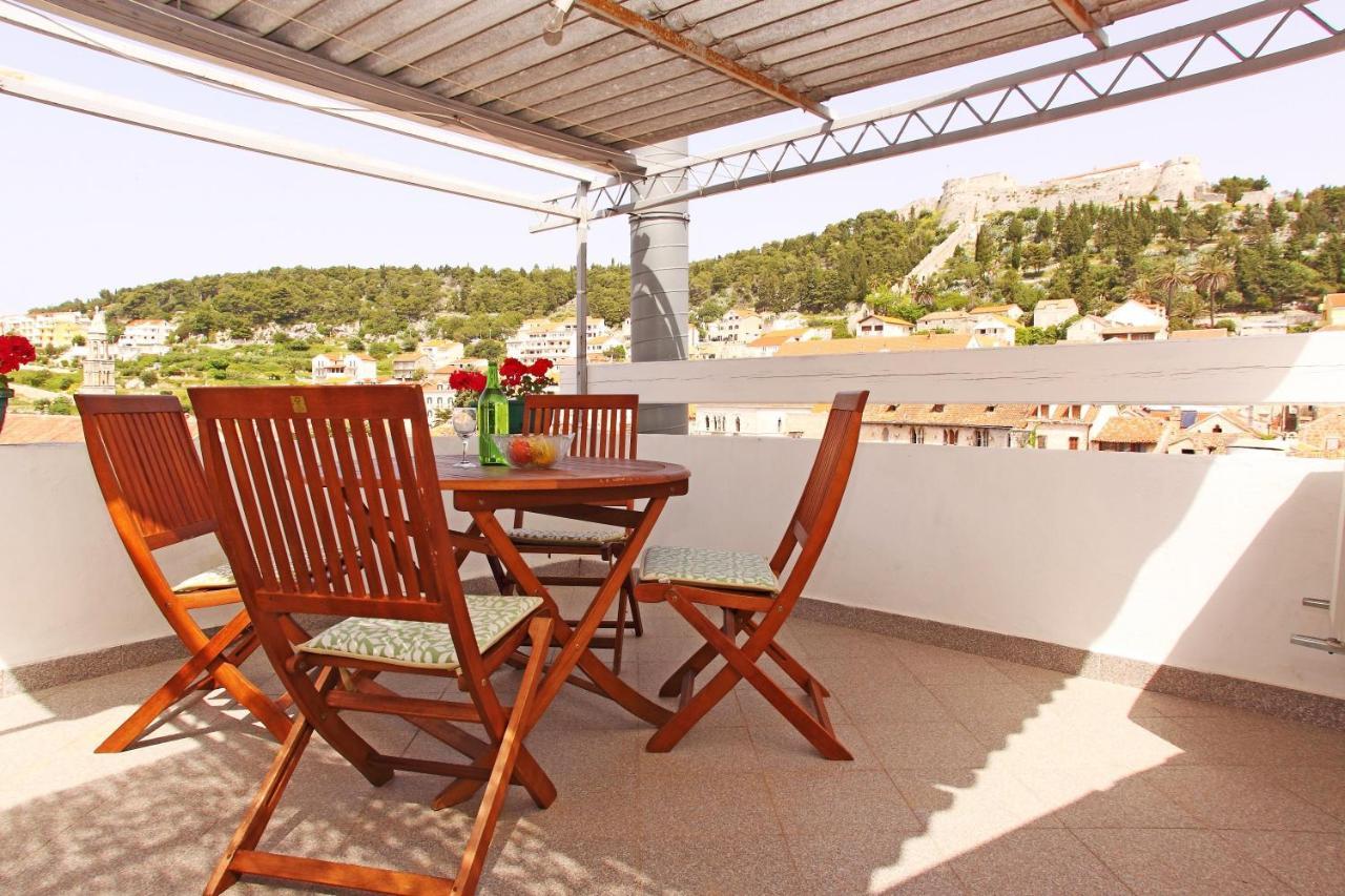 חוואר Vila Maria Old Town Hvar מראה חיצוני תמונה